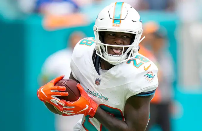 Devon Achane: A Look at the Rising Star in the NFL
