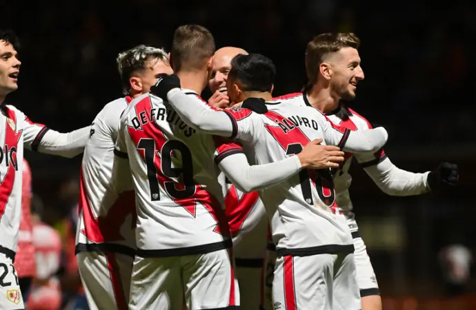 Real Ávila Takes on Rayo Vallecano: A Key Match in Spanish Football