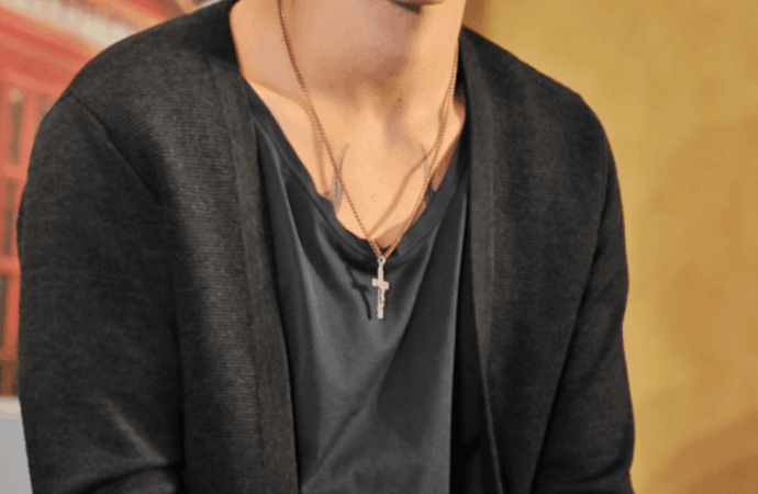 Exploring the Collaboration Between Aperture and Harry Styles