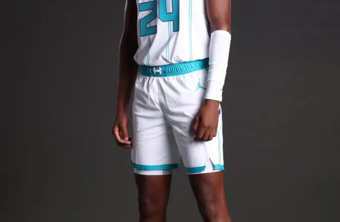 Brandon Miller: A Rising Star in College Basketball
