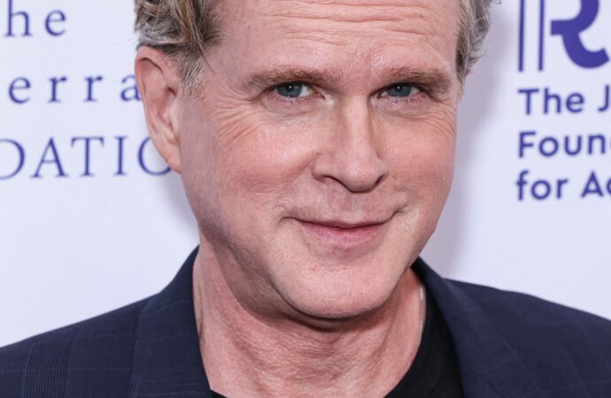 Cary Elwes: A Talented Actor with Enduring Appeal