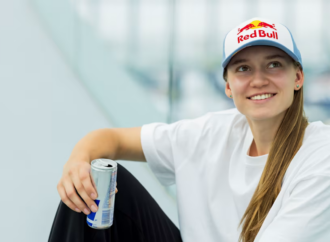 Elena Rybakina: A Force to Be Reckoned With in Women’s Tennis