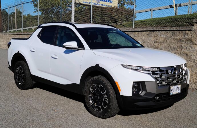 Exploring the Hyundai Santa Cruz: A New Era of Pickup Trucks