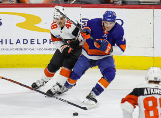 Islanders vs Flyers: A Clash of NHL Rivals