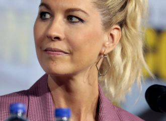 Exploring the Career of Jenna Elfman