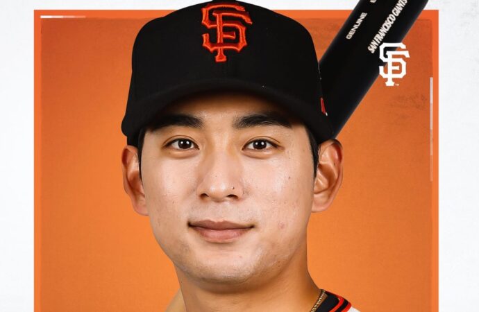 The Rise of Jung Hoo Lee in Professional Sports