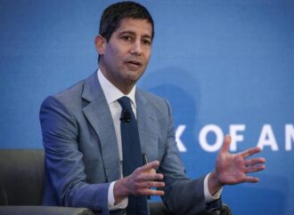 Kevin Warsh: A Key Figure in U.S. Economic Policy
