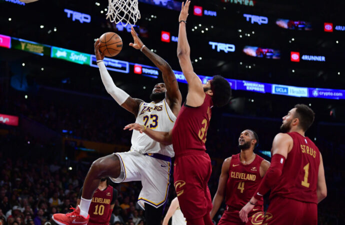 Lakers vs Cavs: A Thrilling 2023 Matchup