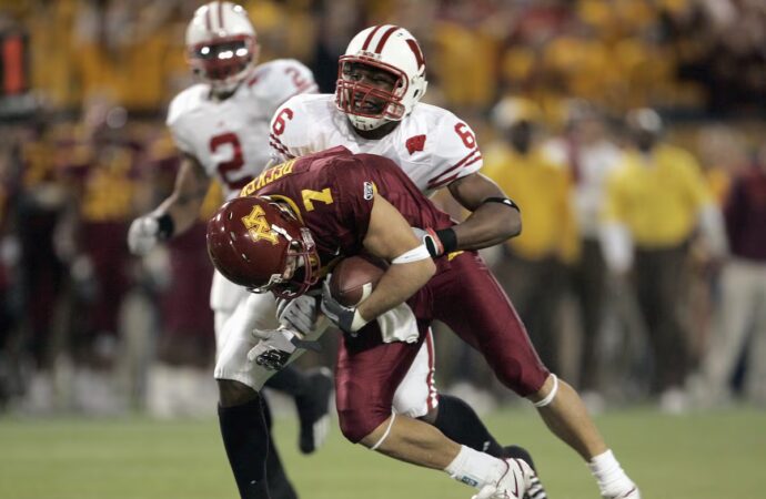 Minnesota vs Wisconsin: A Deep Dive into Their Rivalry