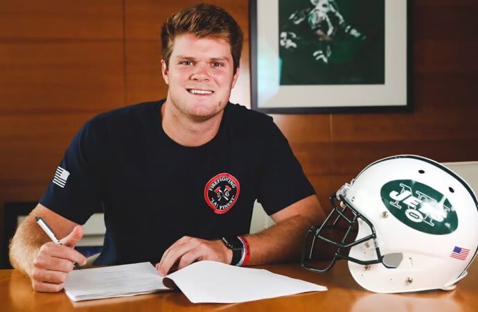 Understanding Sam Darnold’s Contract in the NFL