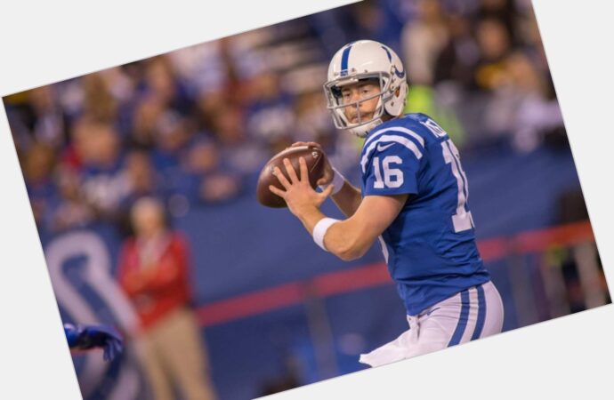 The Journey of Scott Tolzien: From College Star to NFL Veteran