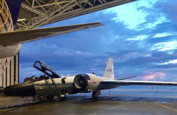 Understanding the WB-57 Aircraft: Features and Importance