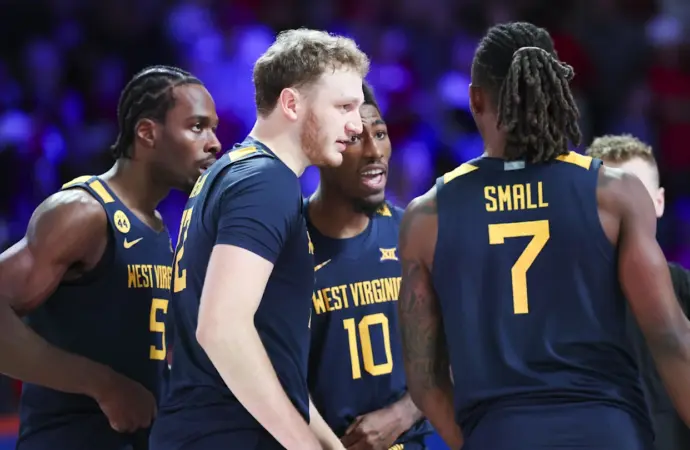 West Virginia vs Arizona: A Clash of Titans