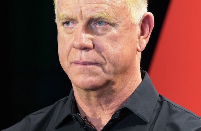 Boomer Esiason: A Legacy in Sports and Community Service