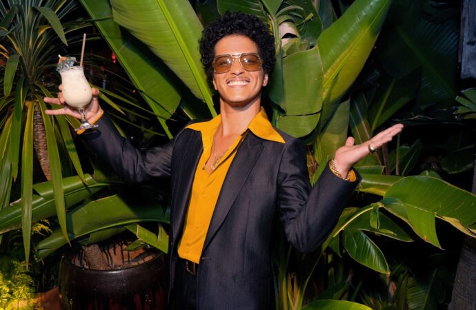 Bruno Mars: A Modern Music Icon