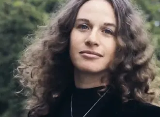 The Legacy of Carole King: A Trailblazing Singer-Songwriter