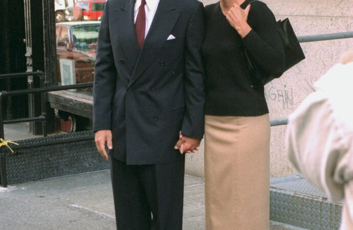 Exploring the Life and Legacy of Carolyn Bessette Kennedy