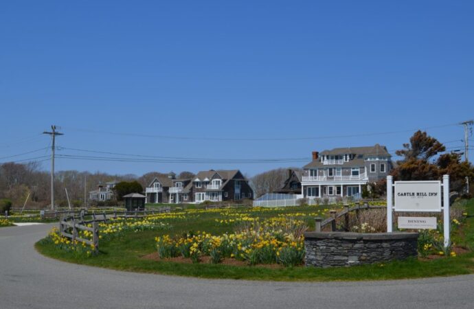 Exploring Castle Hill Inn: The Ultimate Coastal Escape