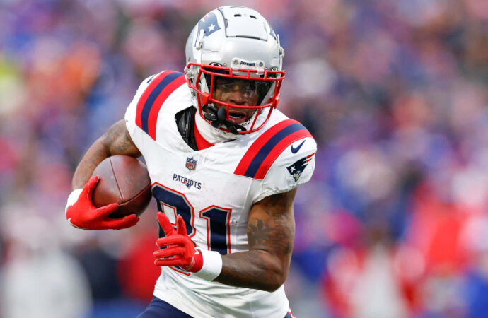 Demario Douglas: A Promising Wide Receiver in the NFL
