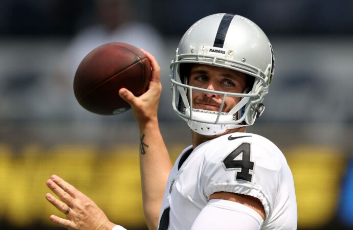 Derek Carr: A New Chapter in the 2023 NFL Season