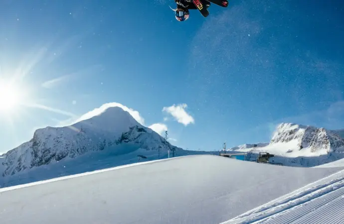 Eileen Gu: The Trailblazing Influencer of Winter Sports