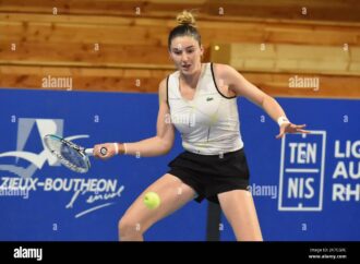 Elsa Jacquemot: The Promise of a New Tennis Star