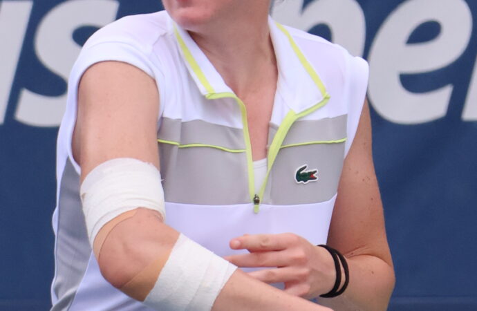 Elsa Jacquemot: The Rise of a Young Tennis Prodigy