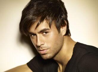 The Rise and Impact of Enrique Iglesias in Pop Music