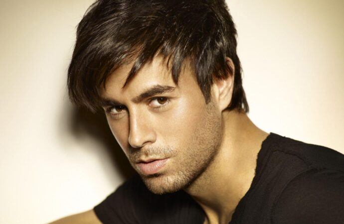 The Rise and Impact of Enrique Iglesias in Pop Music