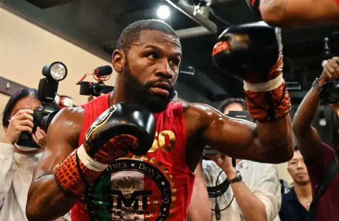 The Legacy of Floyd Mayweather in Boxing History