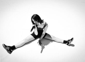 Gracie Abrams: A Rising Star in the Music Industry