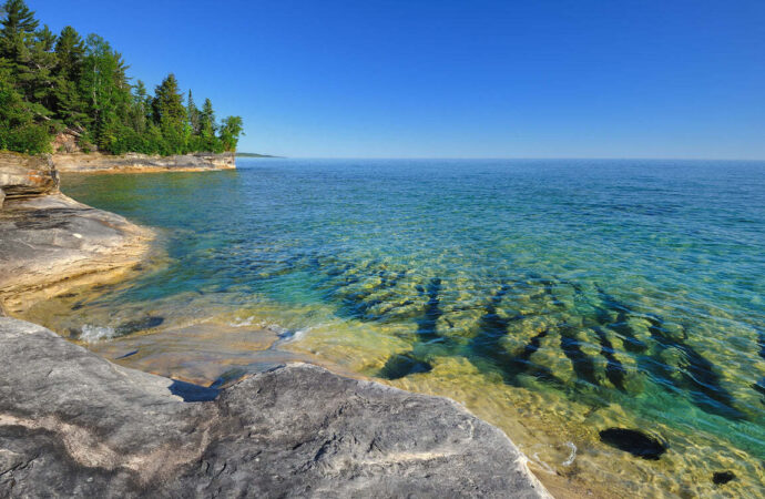 Understanding the Great Lakes: Ecology, Economy, and Environment