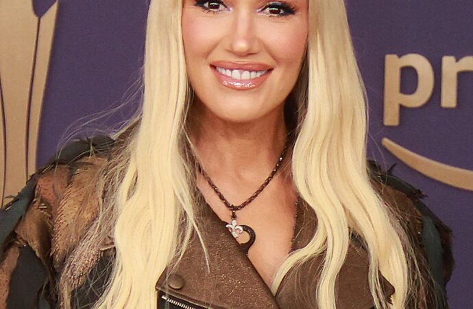 Gwen Stefani: A Journey Through Music and Fashion