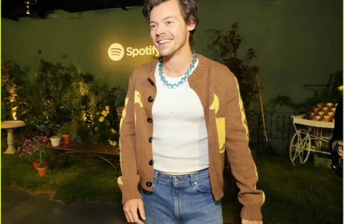 Harry Styles Listening Party: A Celebration of Music and Community