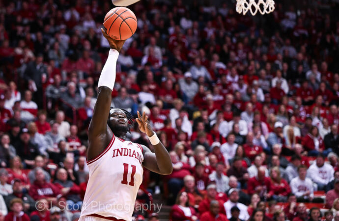 Indiana vs USC: A Look Ahead to the College Football Showdown
