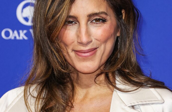 The Inspiring Journey of Jennifer Esposito