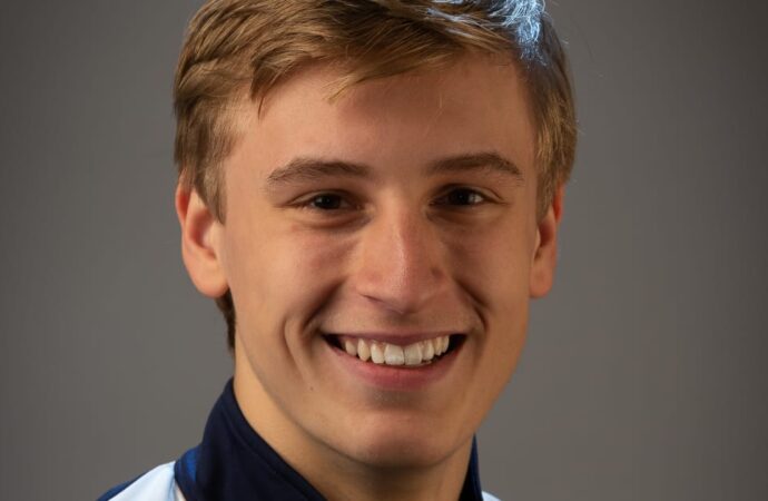 Jordan Stolz: A Rising Star in Short Track Speedskating