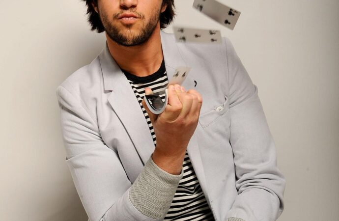 The Journey of Josh Peck: From Child Star to Hollywood Icon