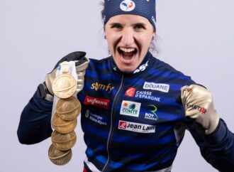 Julia Simon: A Rising Star in Modern Sports