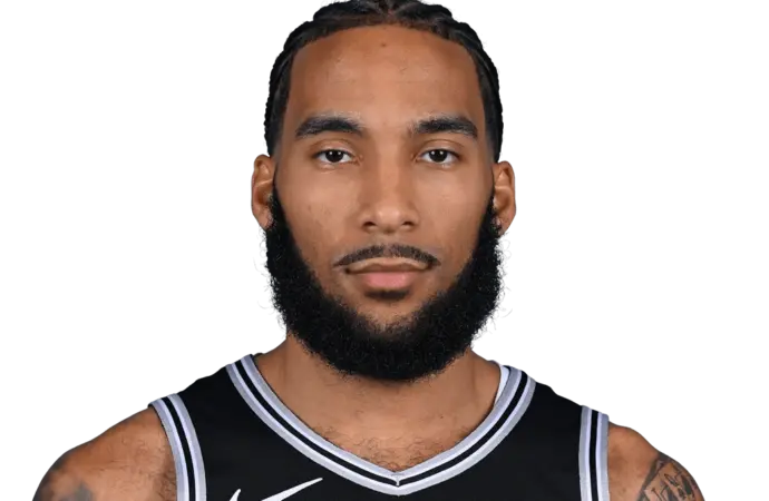 Julian Champagnie: The Next Big Thing in Basketball