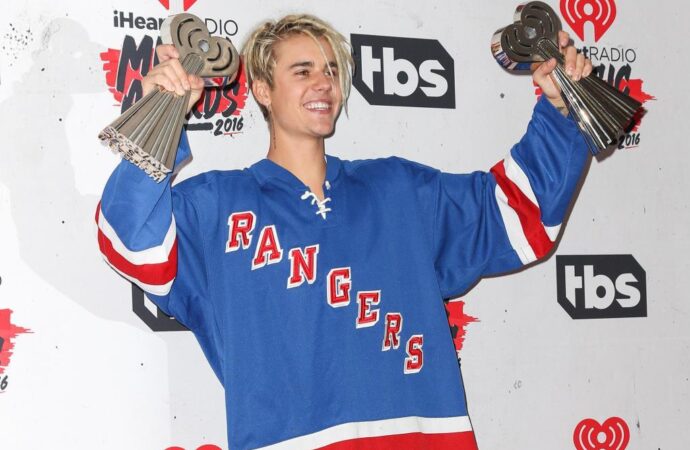 Exploring Justin Bieber’s Impressive Net Worth
