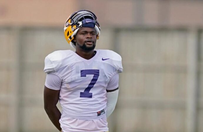 Kayshon Boutte: The Rising Star of College Football