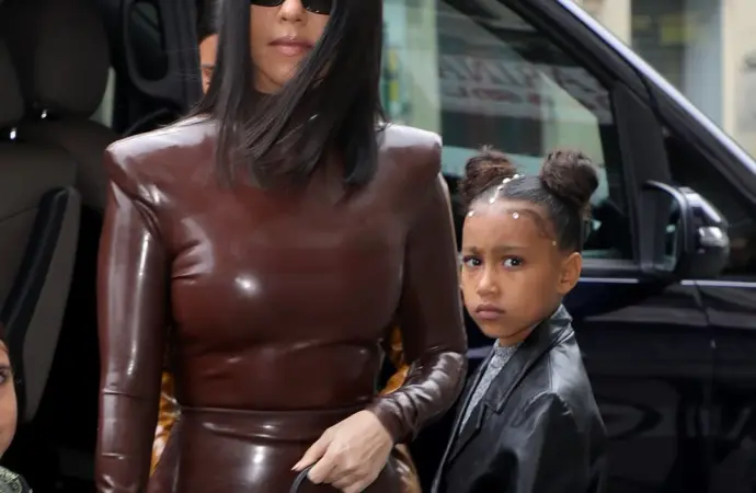 Kourtney Kardashian: A Leader in Fashion and Lifestyle Trends