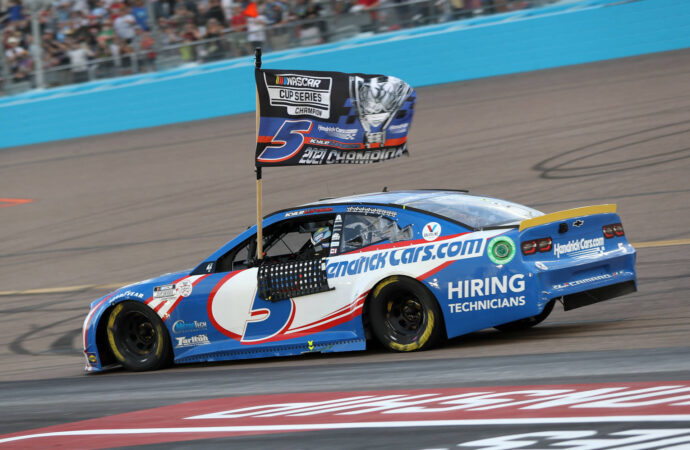 Kyle Larson: A Force in the World of NASCAR Racing