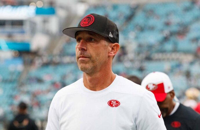 Kyle Shanahan: A Strategic Mind in NFL Coaching