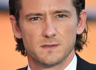Lewis Pullman: The Rising Star of Hollywood