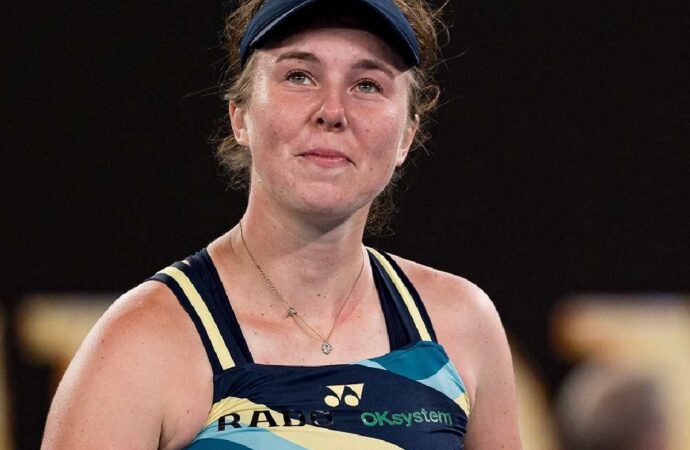 Linda Nosková: The Rise of a New Tennis Sensation