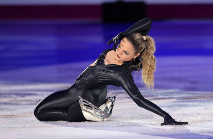 Loena Hendrickx: A Promising Talent in Figure Skating