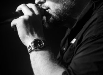 The Rise and Impact of Luke Combs in Country Music