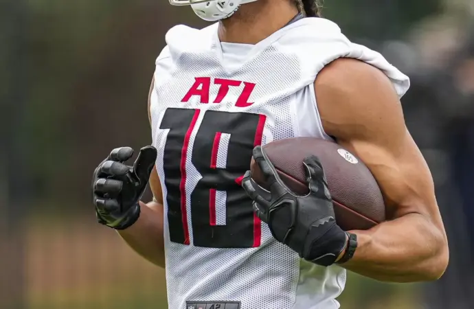 Mack Hollins: A Rising Star Making His Mark in the NFL